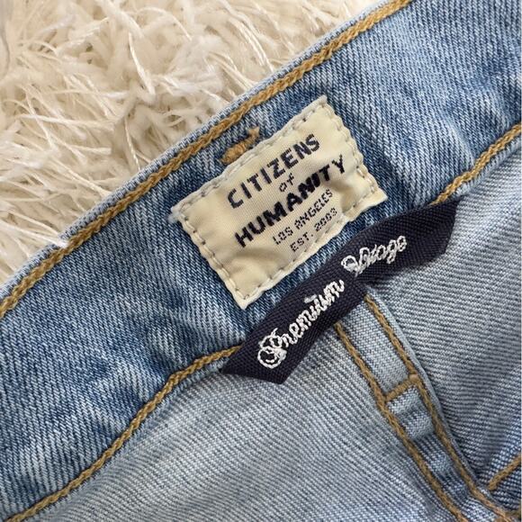 CITIZENS OF HUMANITY Demy Cropped Flare size 25 light wash distressed - Picture 10 of 14